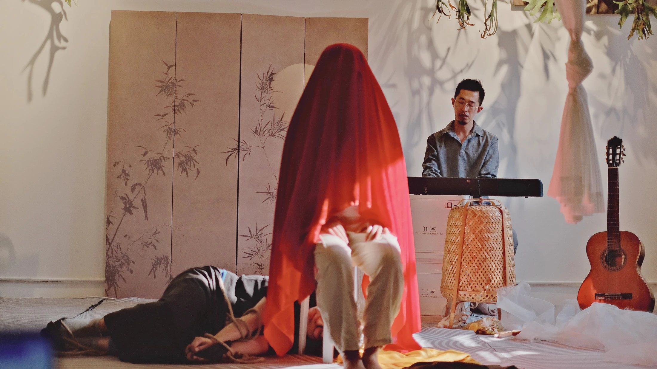 Music supporting an immersive psychodrama practice session